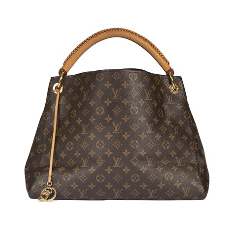 Louis Vuitton graceful vs artsy